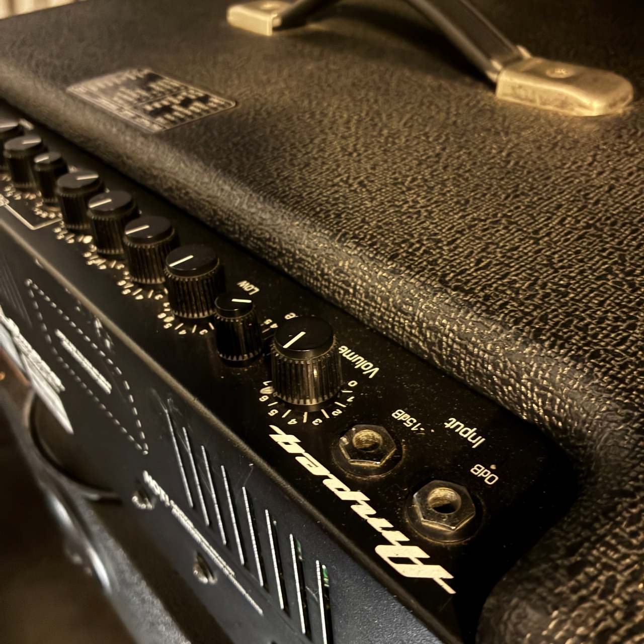 Ampeg BA-115SP / Bass Combo Amp 【甲府店】（中古）【楽器検索