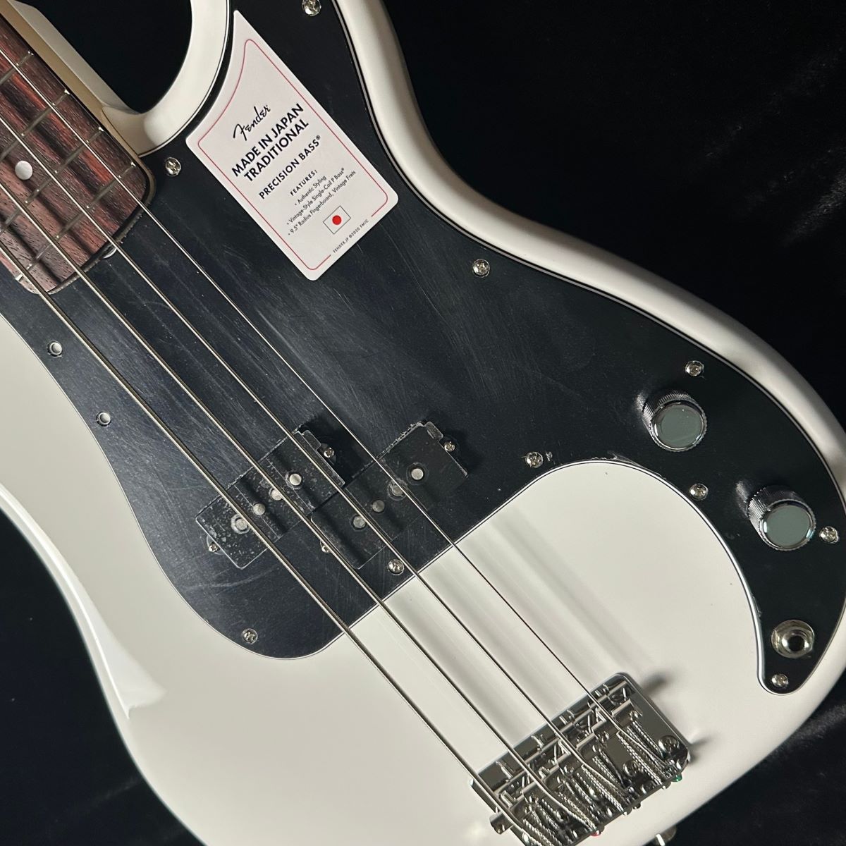 Fender Made in Japan Traditional 70s Precision Bass Rosewood Fingerboard Arctic  White エレキベース プレシジ（新品/送料無料）【楽器検索デジマート】