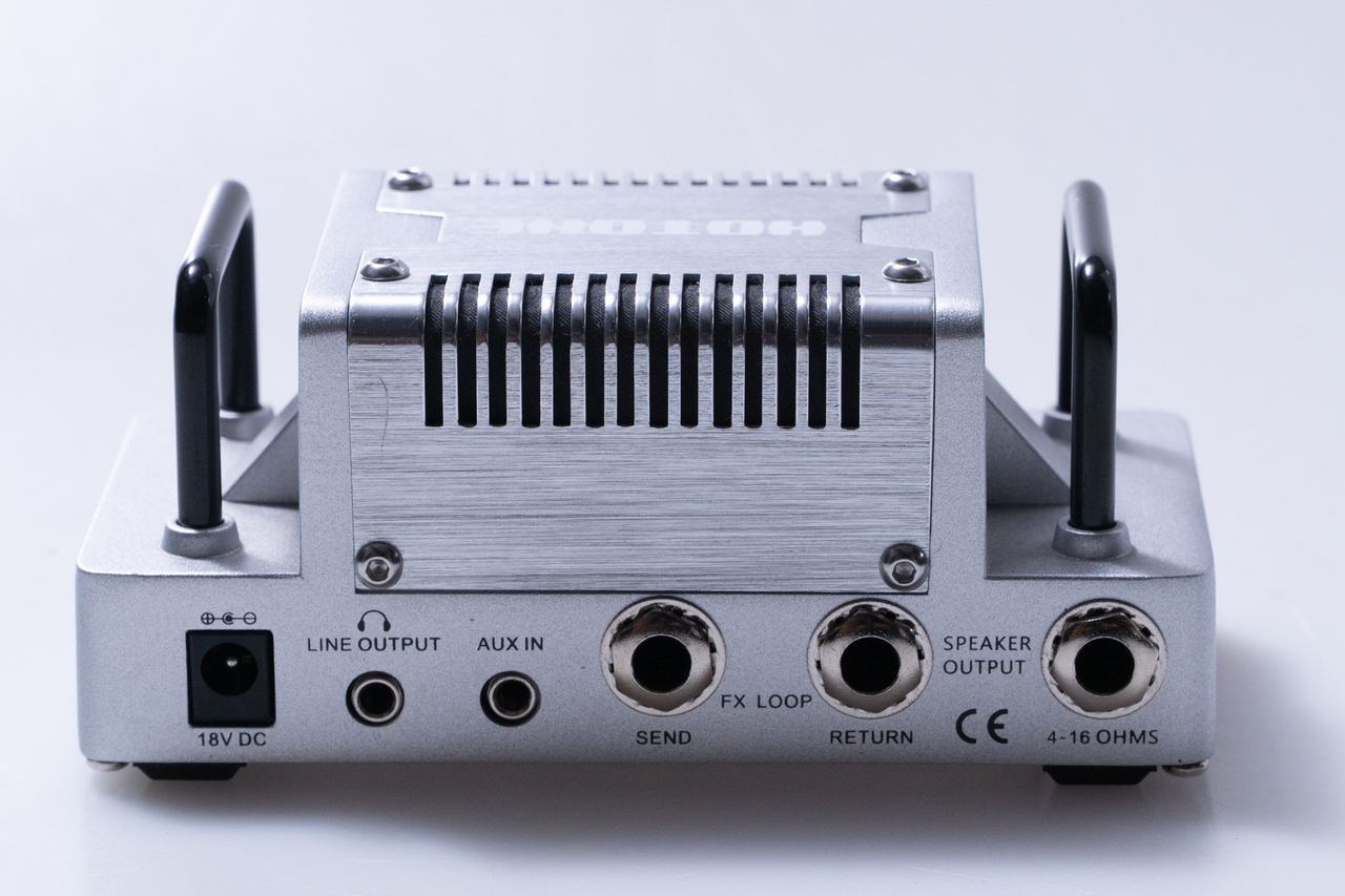 美品 HOTONE ナノレガシー Thunder Bass ベースアンプ ヘッド HOTONE Thunder Bass NANO LEGACY 小型ベースアンプ ヘッド(超
