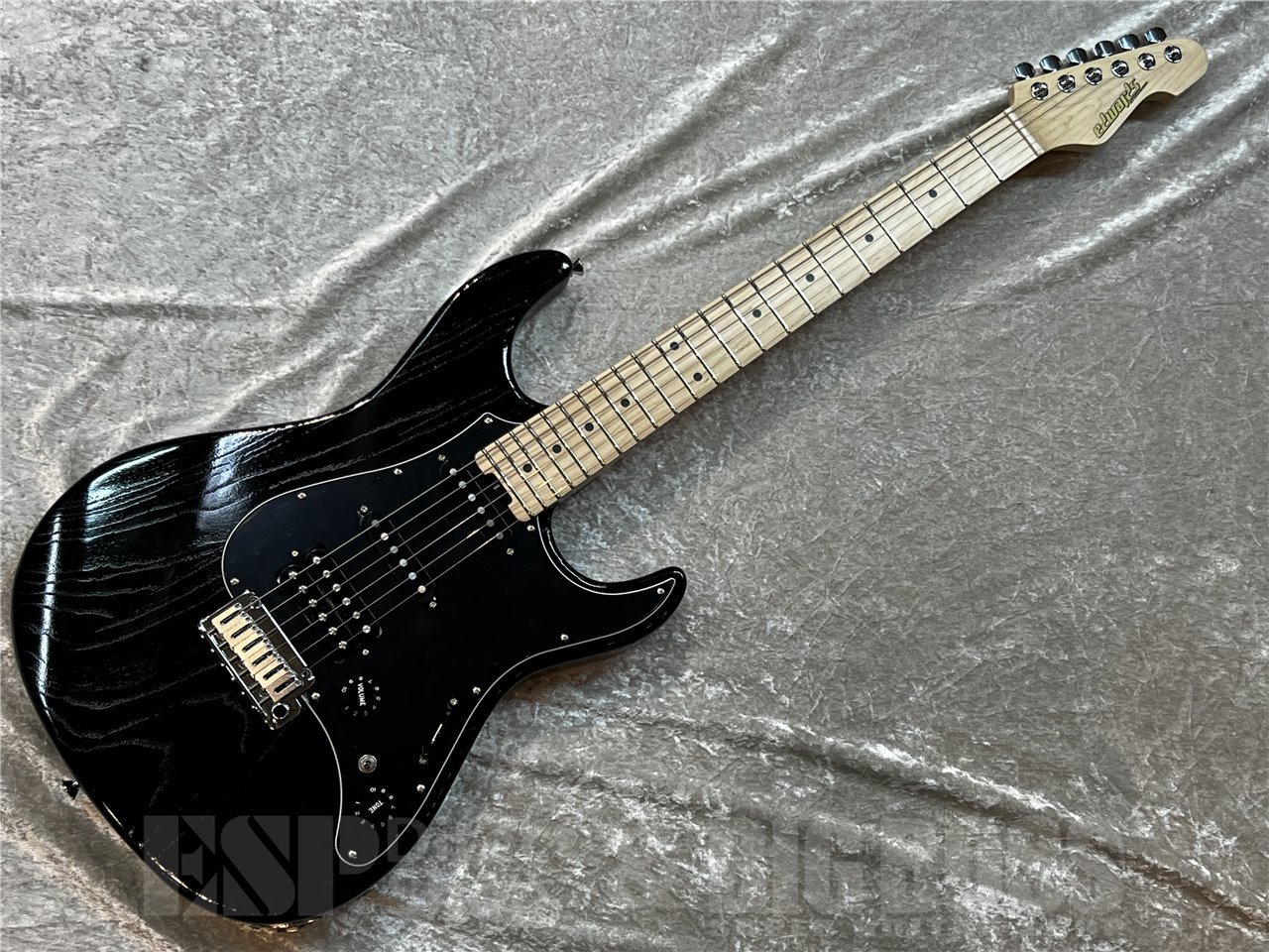 EDWARDS E-SNAPPER-AS/M(Solid Black)（新品特価/送料無料）【楽器検索