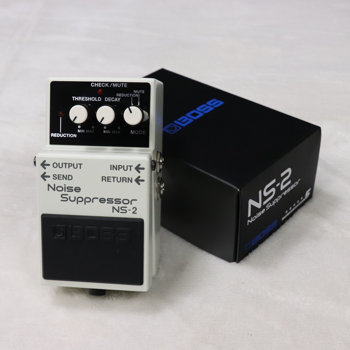 BOSS Noise Suppressor NS-2 箱付き美品 BOSS Noise Suppressor NS-2 - センド／リターン端子搭載、他のペダル