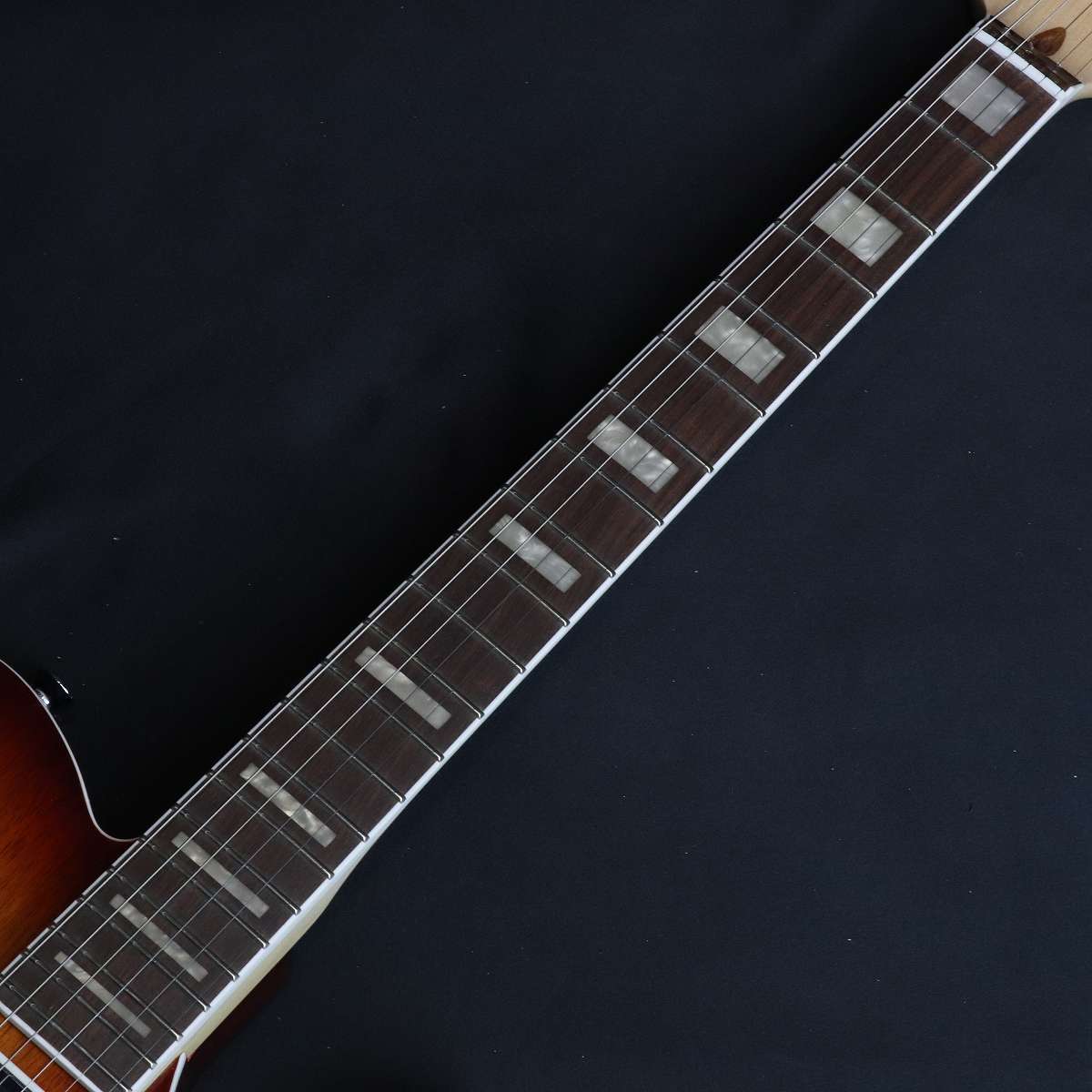 Squier by Fender Paranormal Troublemaker Telecaster Deluxe Bigsby