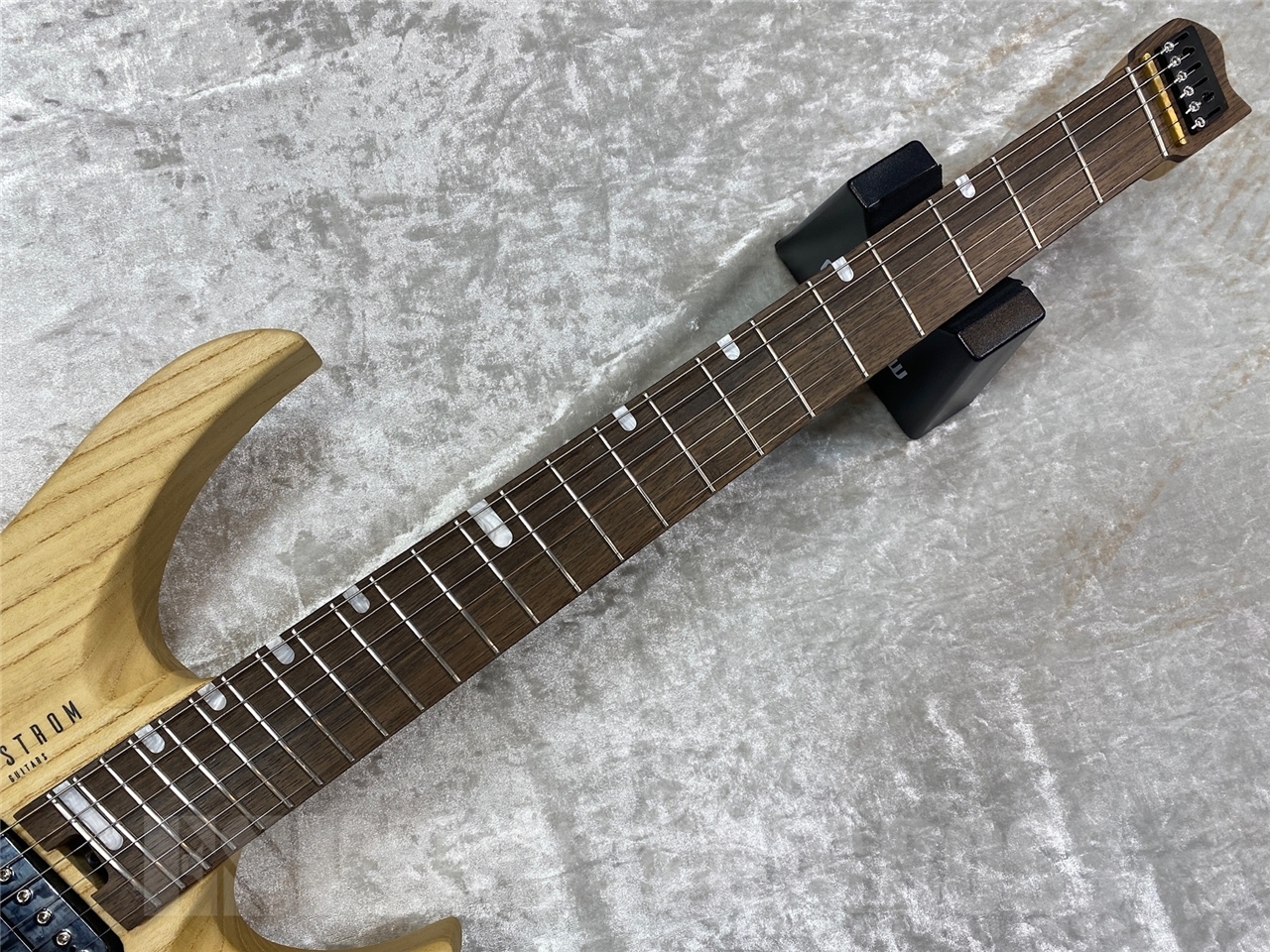 VIKSTROM GUITARS VSMH-260【Natural】（B級特価/送料無料）【楽器検索