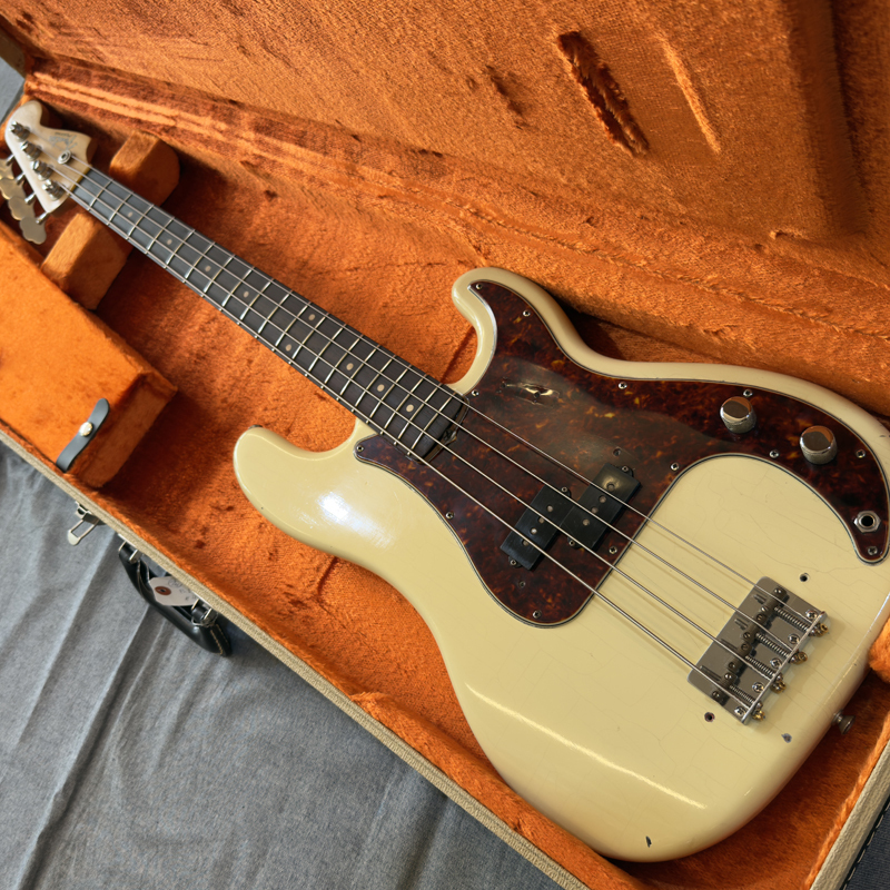 ビンテージフラワ-ベ-ス?(White friars 1966年) Fender Precision Bass REFINISH WHITE 1960 （ビンテージ）【楽器検索