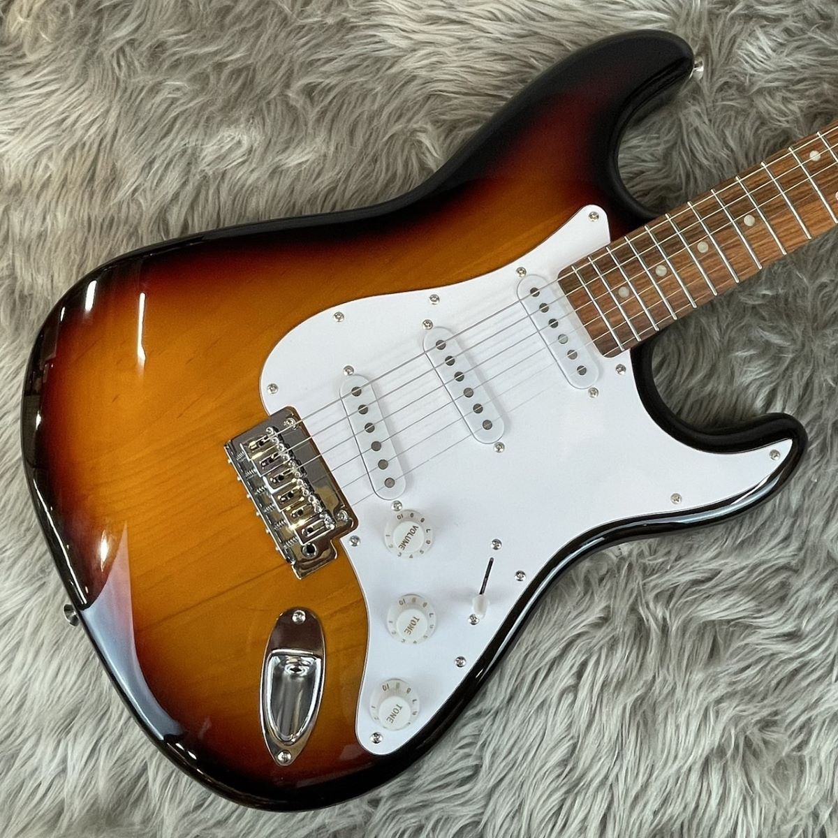 HISTORY HST-Performance 3Tone Sunburst ハムバッカー切替可能