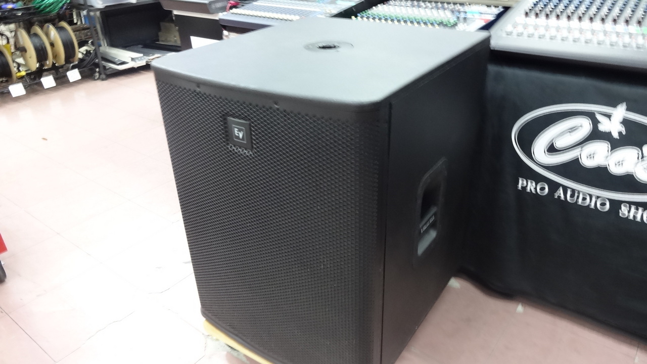 Electro-Voice ELX118（中古）【楽器検索デジマート】