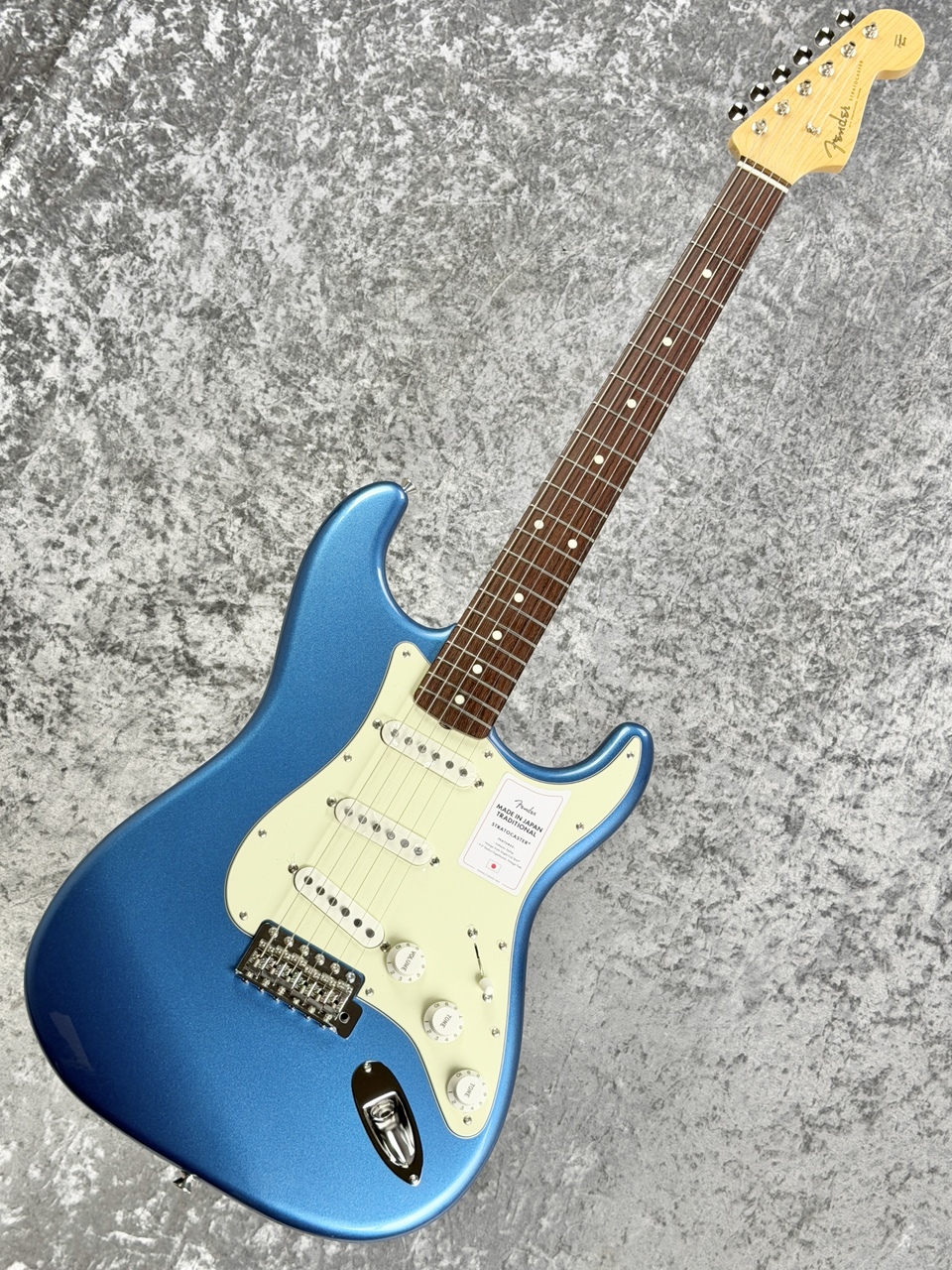 Fender Made in Japan Traditional II 60s Stratocaster -Lake Placid