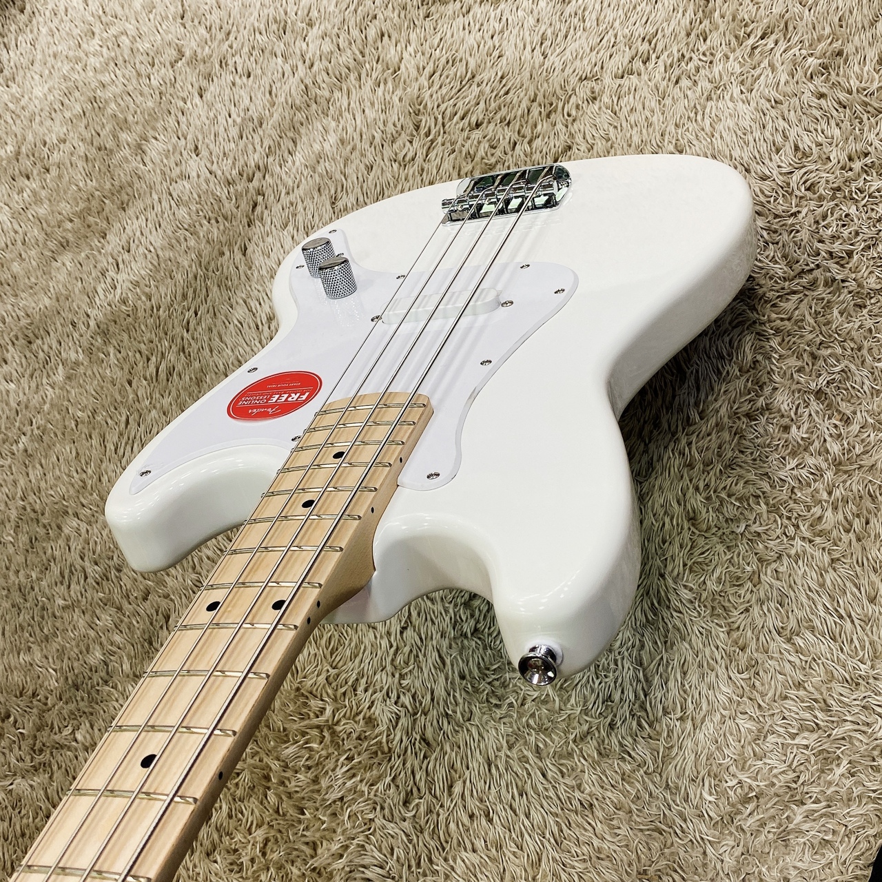 Squier by Fender Sonic Bronco Bass Maple Fingerboard White