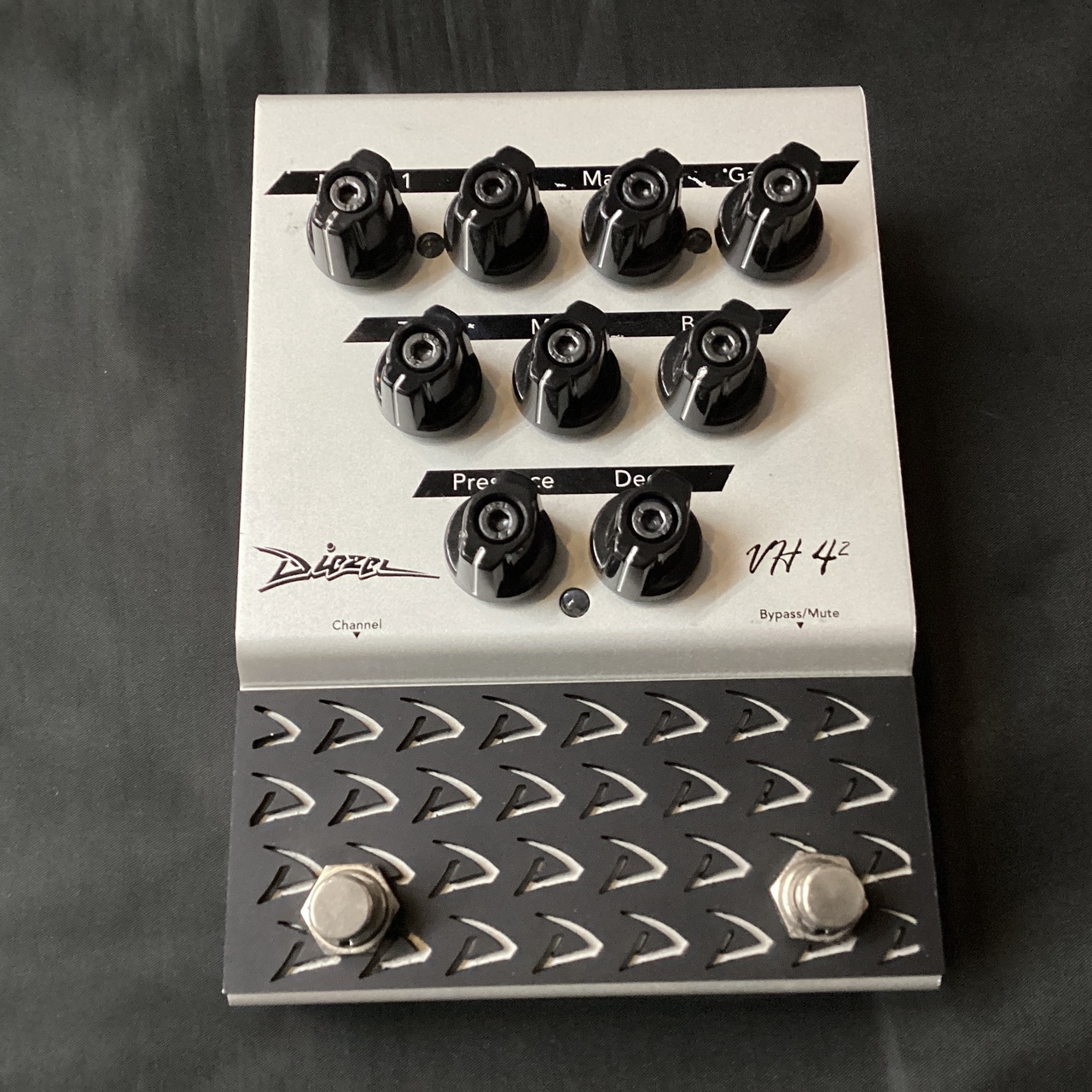 Diezel VH4-2 PEDAL (ディーゼル ディストーション 2チャンネル Diezel VH4-2 PEDAL (ディーゼル ディストーション 2チャンネル