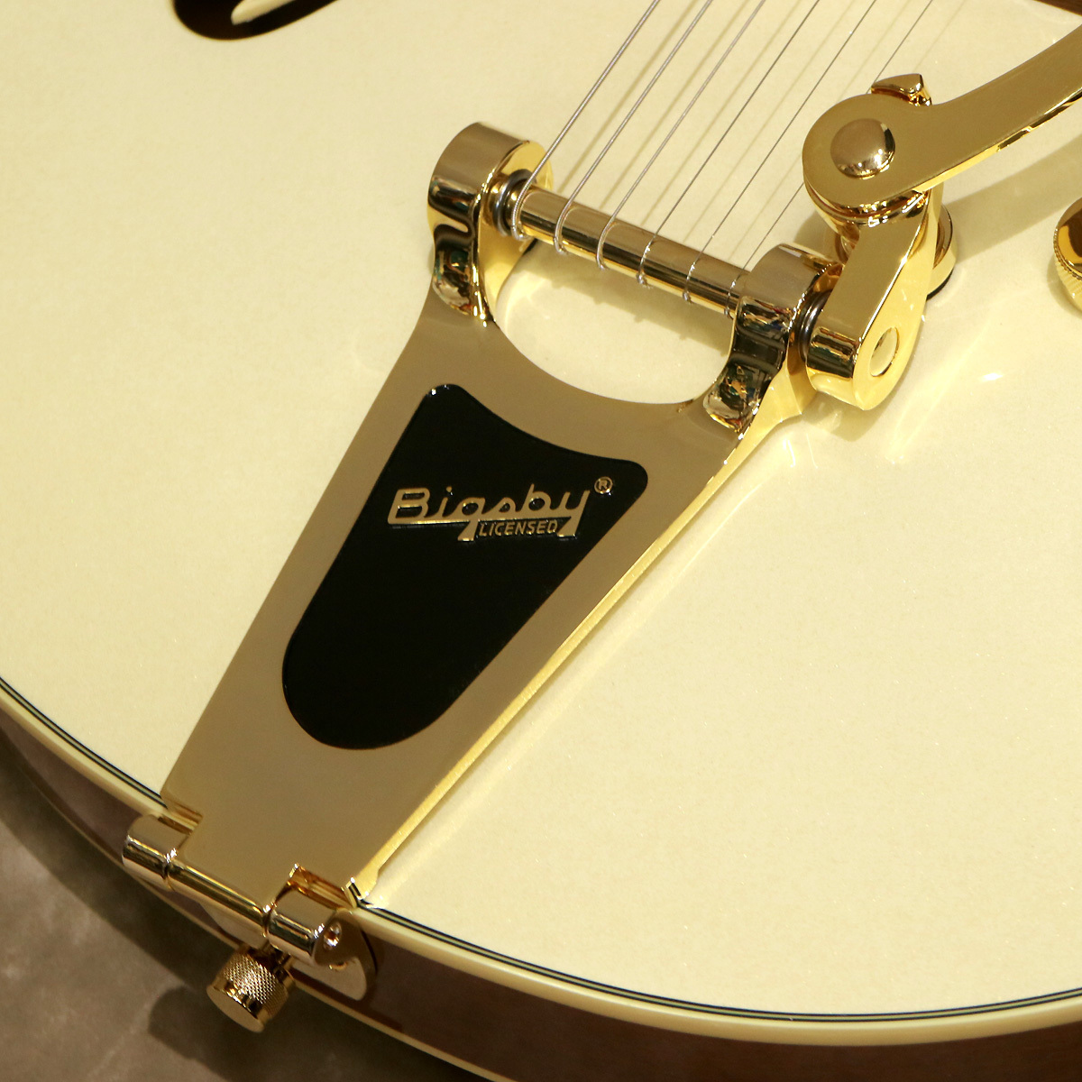 Gretsch G5422TG Electromatic™ Pristine LTD Hollow Body Double-Cut