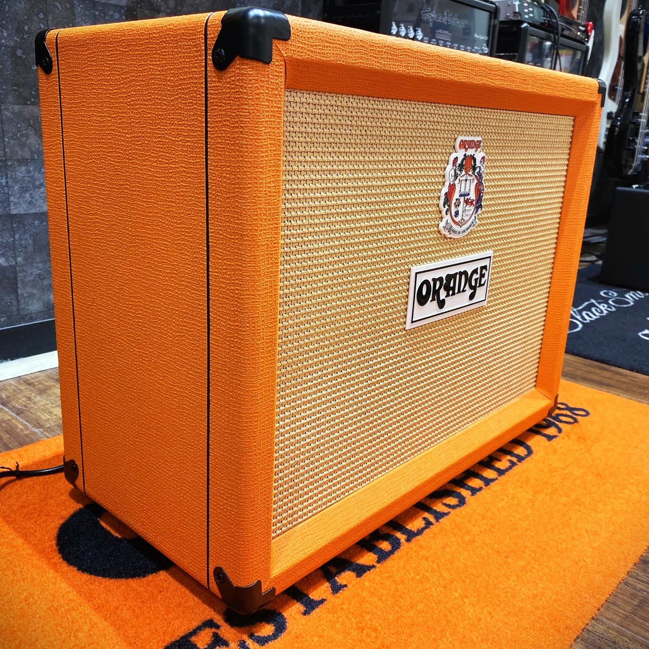 ORANGE 【アウトレット】Rocker 32 ステレオチューブコンボ ギターアンプ【現物画像】【送料無料】（新品/送料無料）【楽器検索デジマート】