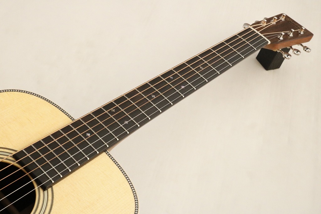 【超美品】マーティン　アコースティックギター Martin D-28 2013年製 税込販売価格 ￥228,000- 中古 2013年製の