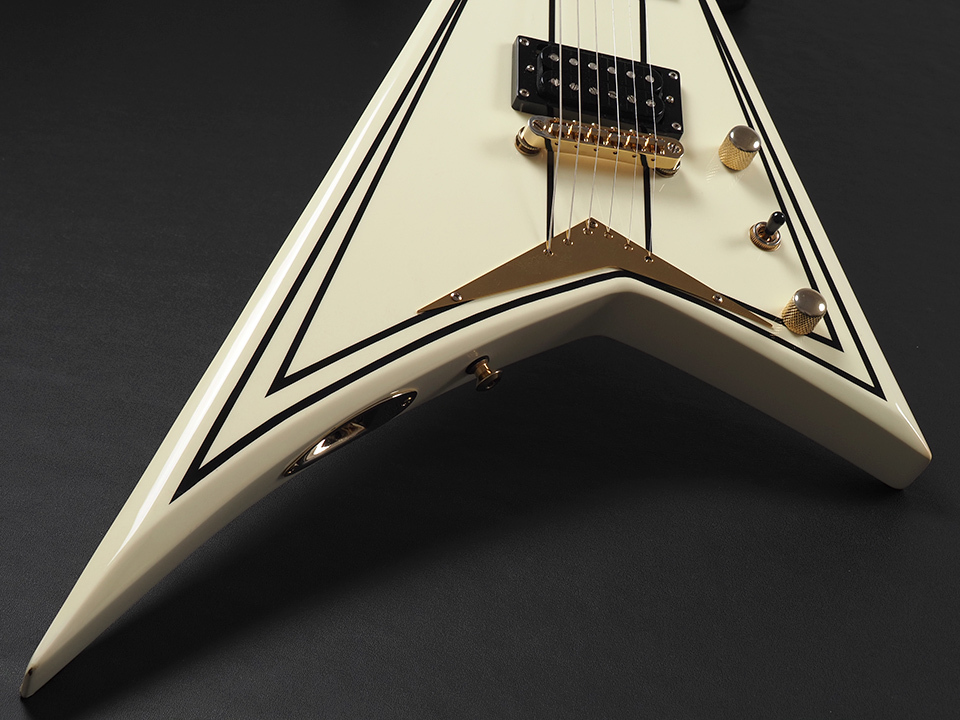 Jackson proシリーズ RRT-3 アイボリー　ランディV Jackson proシリーズ RRT-3 ランディV アイボリー - メルカリ