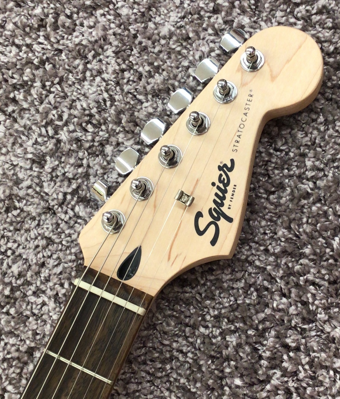 ジャンクギターまとめ売り ストラト系 Squier SELVA フォト