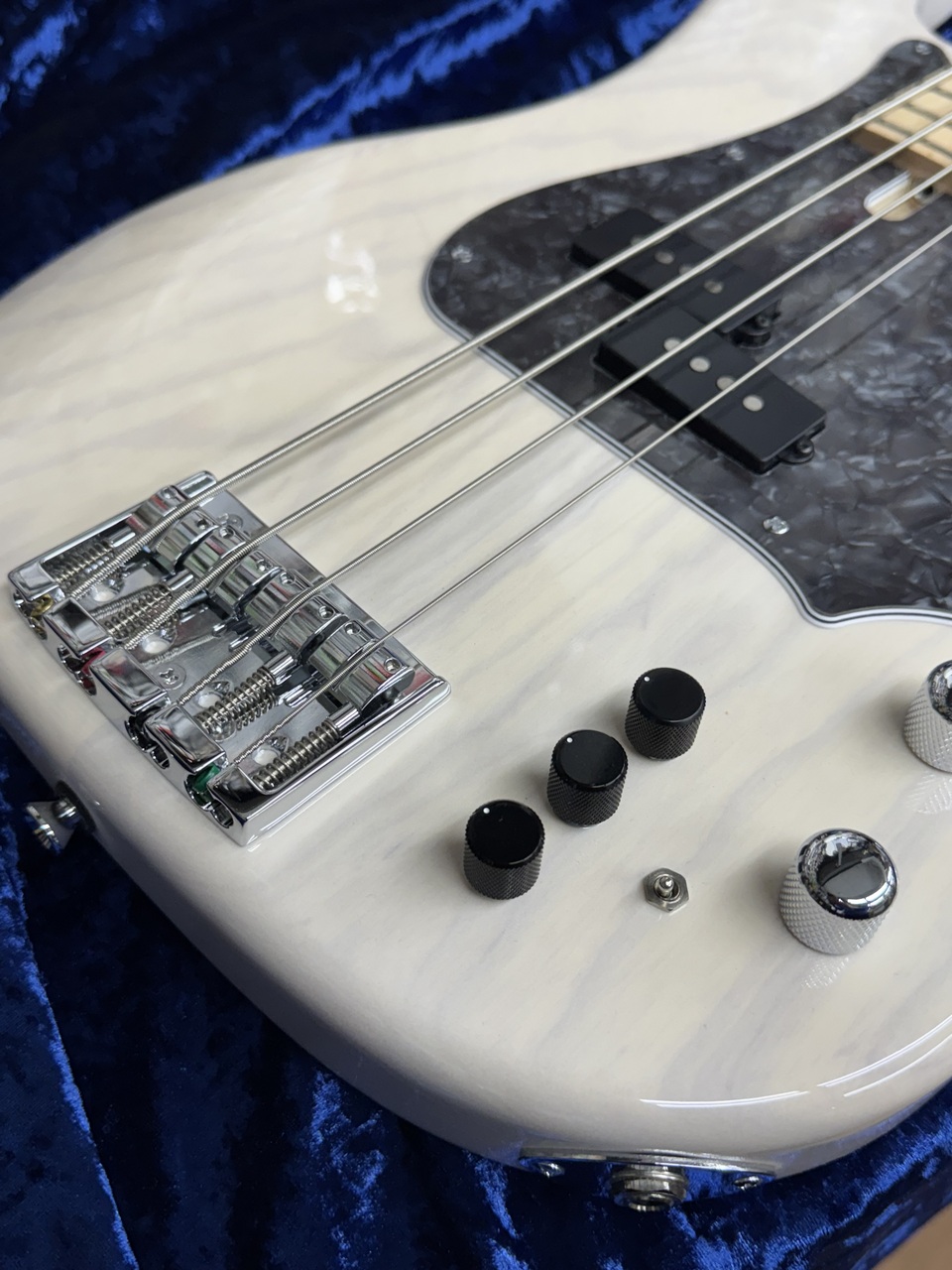 dragonfly CL-SPB4 ASH/MAP TWH/BP4(Trance White)（新品