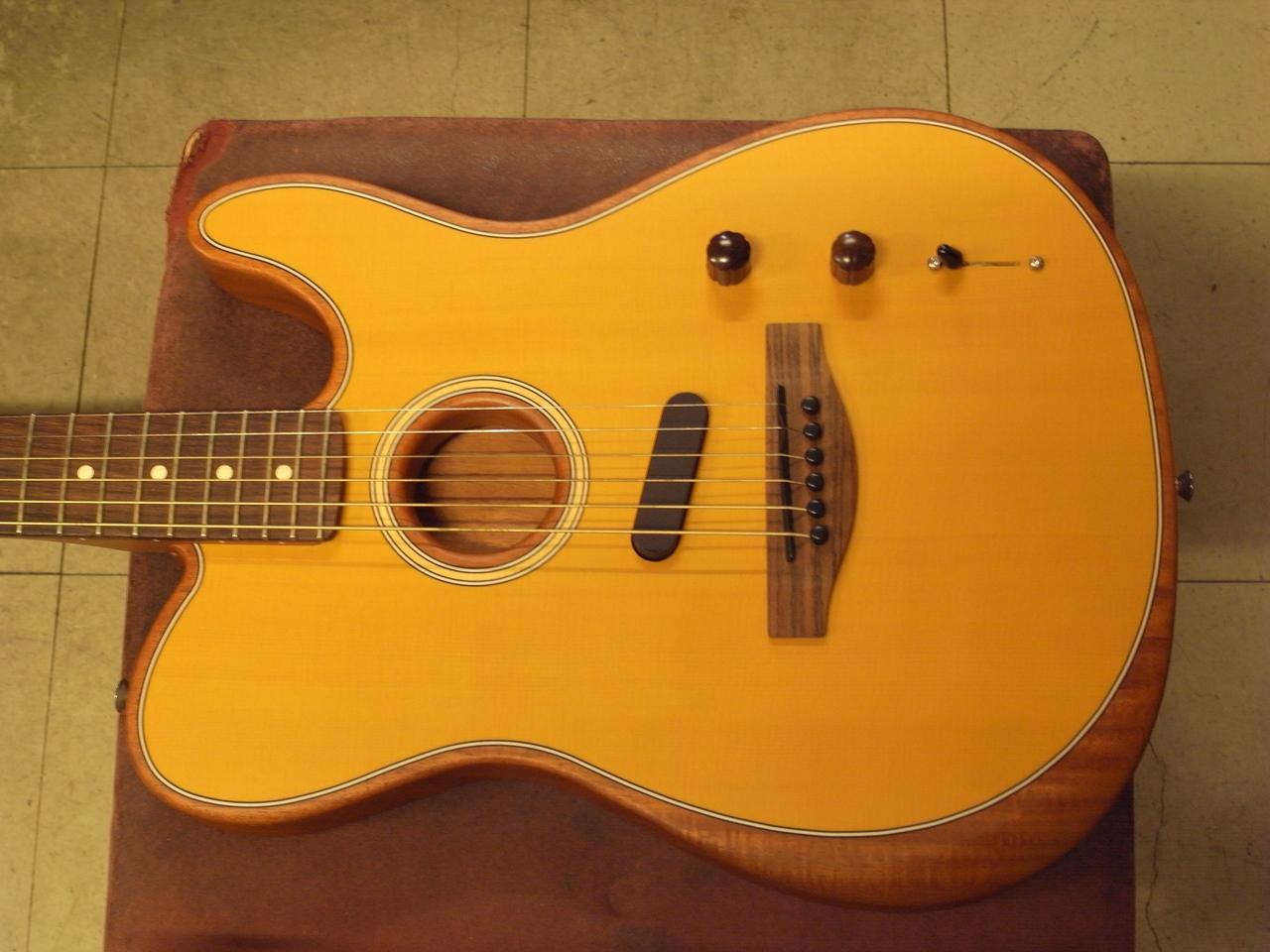 Fender Acoustasonic Player Telecaster（中古）【楽器検索デジマート】