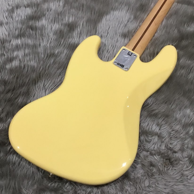 Fender （フェンダー）Player Jazz Bass/メイプル指板/Buttercream/実物写真【SALE/送料無料】（新品特価/送料 無料）【楽器検索デジマート】