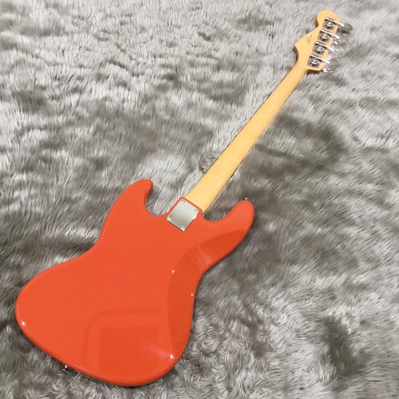 Fender （フェンダー）Made in Japan Traditional 60s Jazz Bass