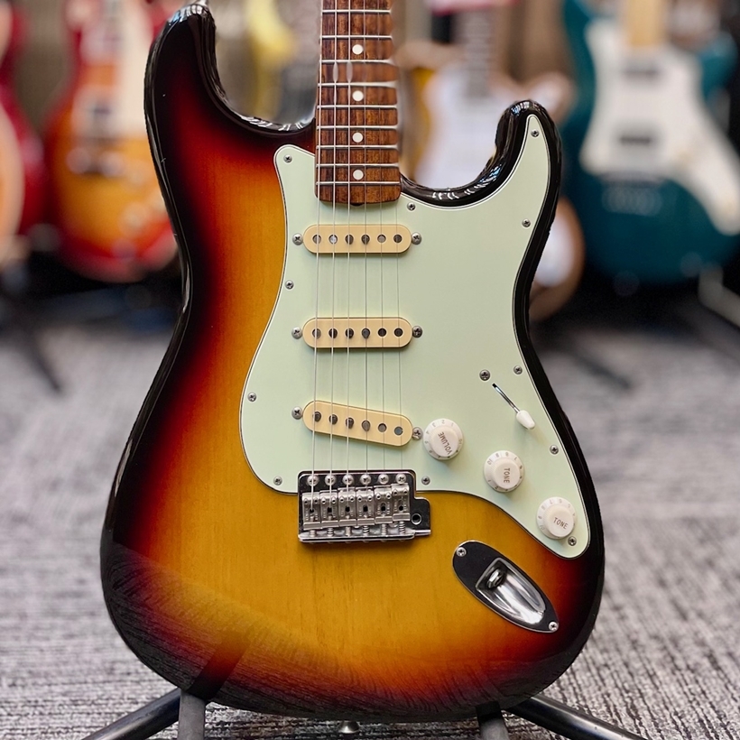 ギター Fender JAPAN ST62-70tx Fender Japan ST62-70TX -3TS (3 Tone Sunburst)- 1995年頃製