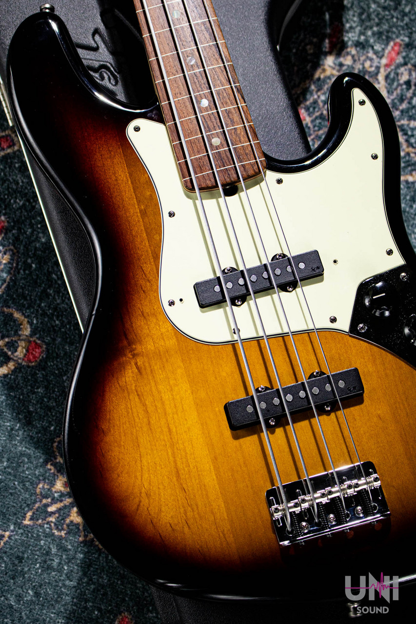 Fender American Deluxe Jazz Bass Fretless / 2007（中古