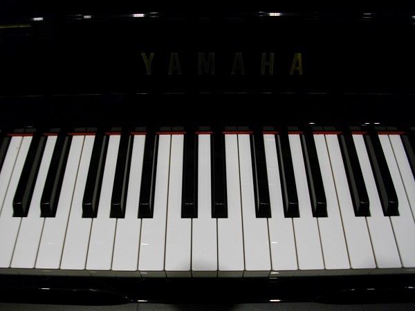 YAMAHA リフレッシュ(中古)サイレントピアノYU1S（中古）【楽器検索