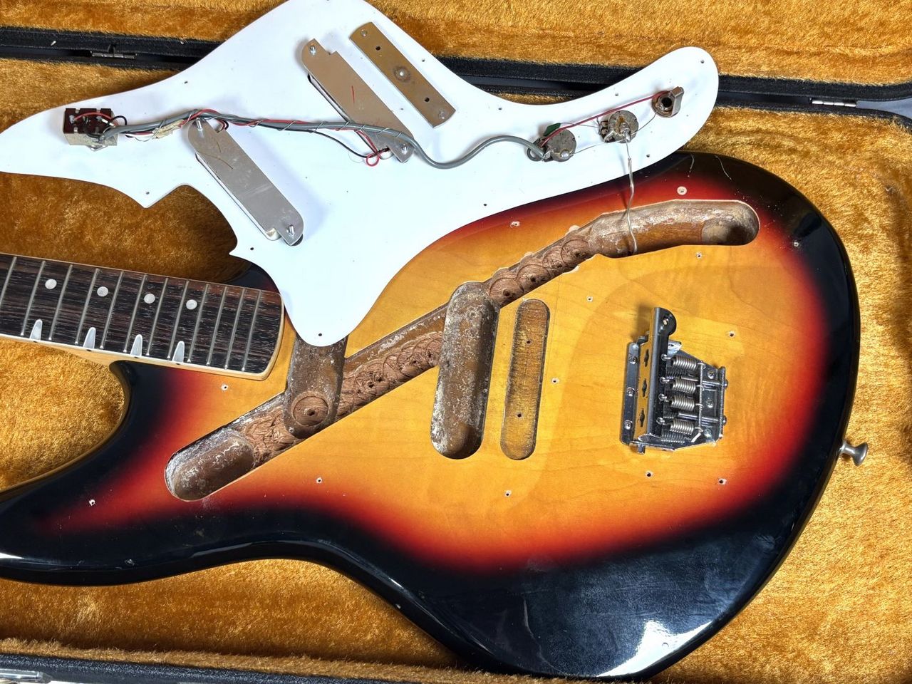 昭和レトロ ビザールギター GUYATONE LG-170T サンバースト Guyatone GUYATONE LG-170T（中古/送料無料）【楽器検索デジマート】