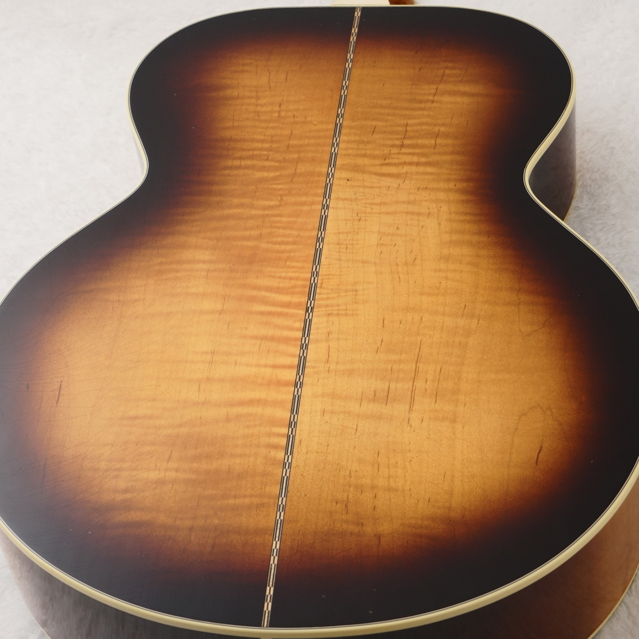 Gibson 【新春初売り】 1957 SJ-200 Vintage Sunburst Light Aged