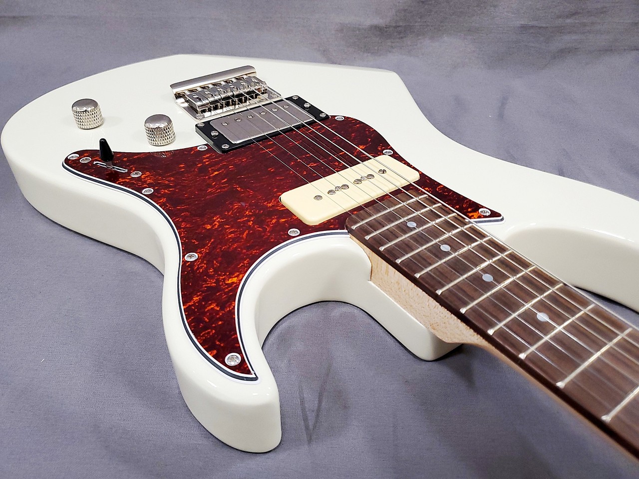 YAMAHA PACIFICA311H ヴィンテージホワイト(VW)（新品）【楽器