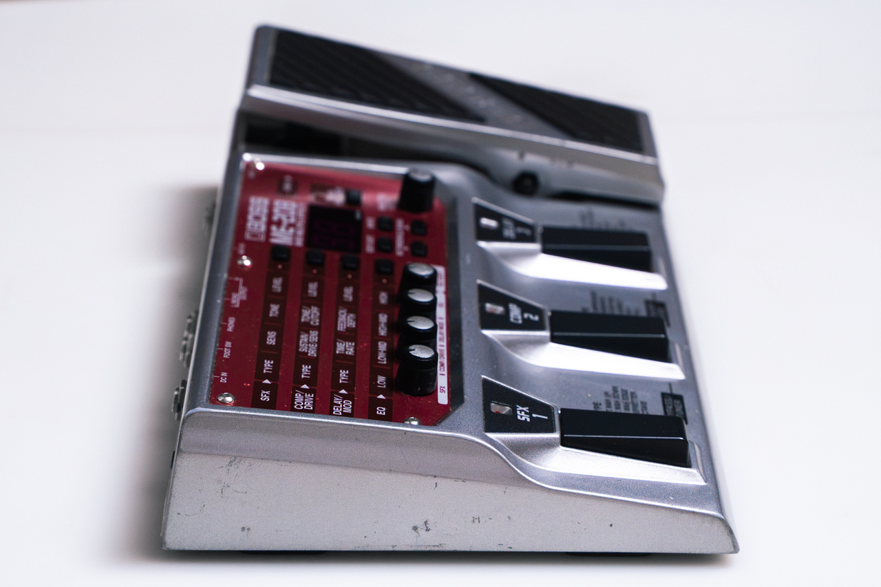 BOSS ME-20B Bass Multiple Effects【GIB横浜エフェクター館】（中古