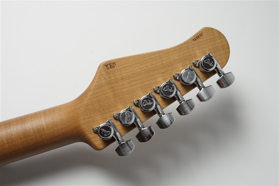 Suhr Classic JM PRO~ Suhr からジャズマスターシェイプのニュー