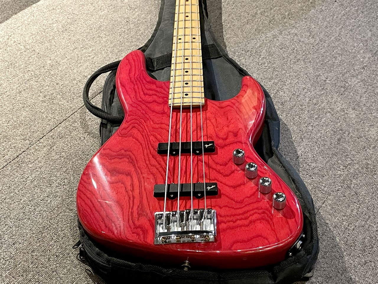 Fender Japan JBR-80M（中古）【楽器検索デジマート】