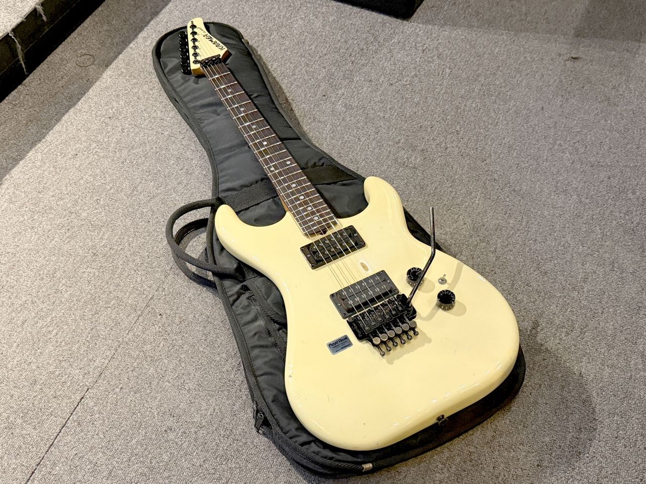 Kramer JK2000（ホワイト） KRAMER JK-2000（中古）【楽器検索デジマート】