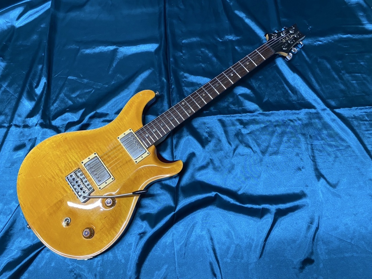 Paul Reed Smith PRS CE22 maple top 1995年 Paul Reed Smith(PRS) ce 22 1995年製（中古）【楽器検索