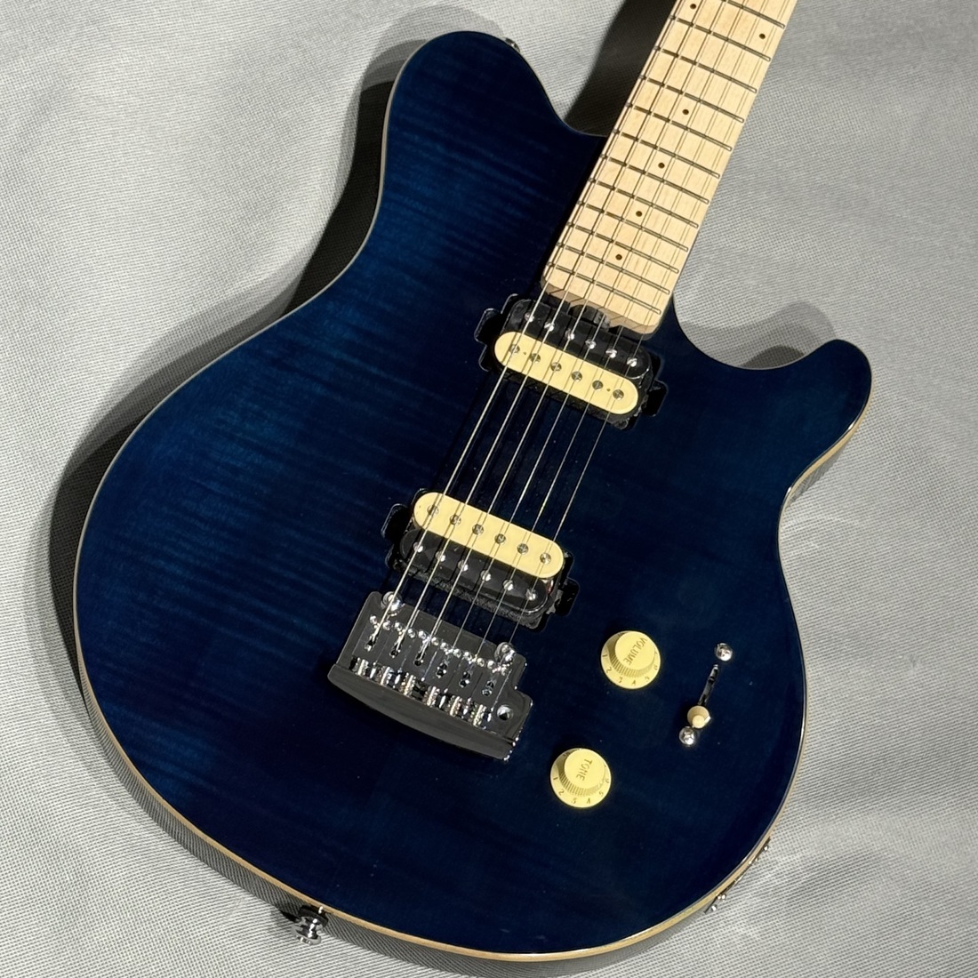 Sterling by MUSIC MAN AXIS S.U.B. AX3FM NBL M1 Neptune Blue