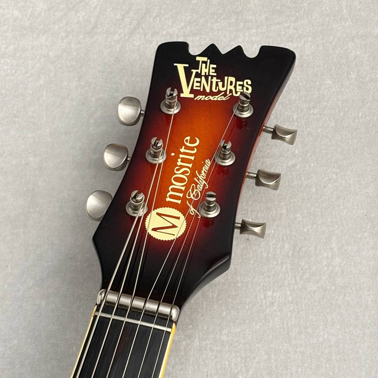 Mosrite The Ventures Model Mark-I V-63 Reissue ~3-Tone Mosrite The Ventures Model Mark-I V-63 Reissue ~3-Tone