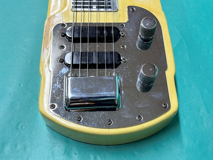 Fender DELUXE-6（ビンテージ）【楽器検索デジマート】