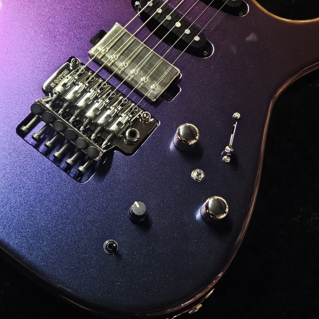 Kz Guitar Works Kz Versa SSH10 -Color Shift Elixir Super Shift