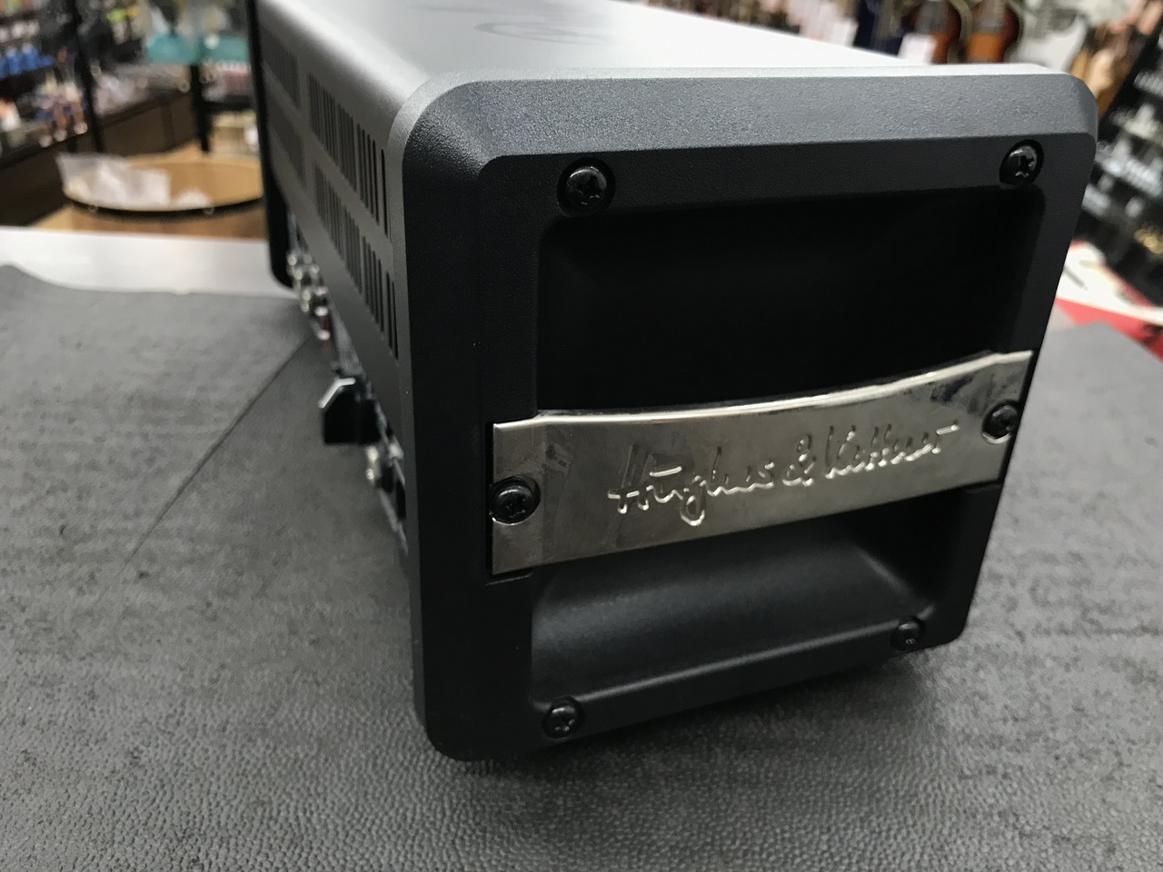 Hughes&Kettner Tubemeister Deluxe 20（中古）【楽器検索デジマート】