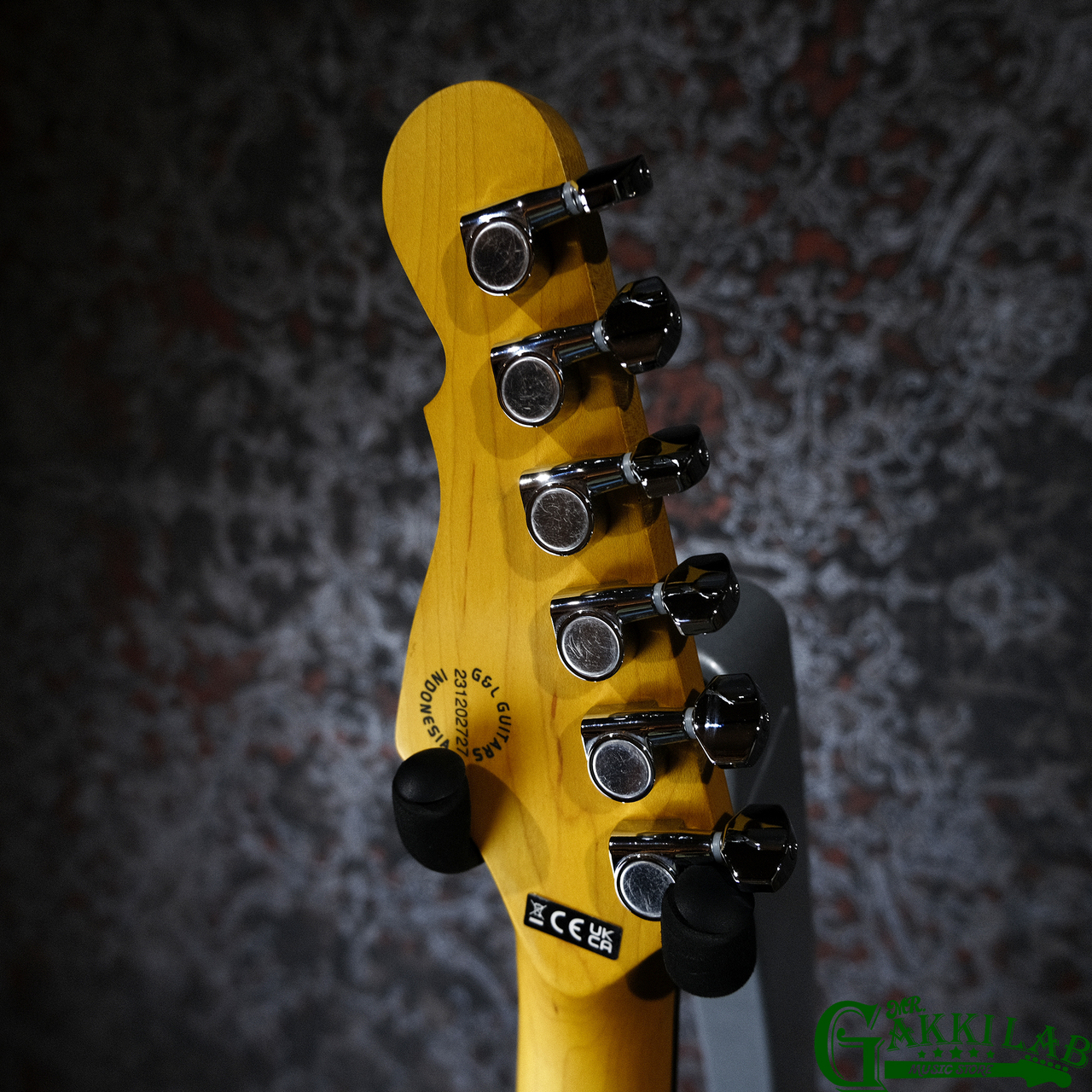 G&L Tribute Series LEGACY HB 3Tone Sunburst / Rosewood【現物