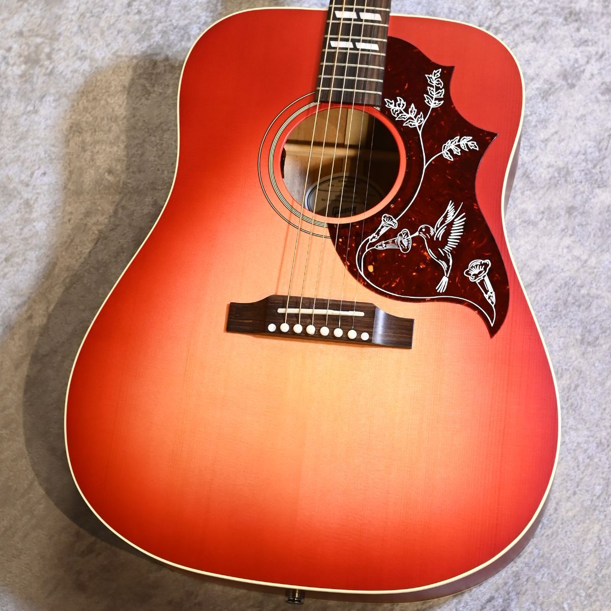 Gibson Hummingbird Special ~Satin Vintage Cherry Sunburst