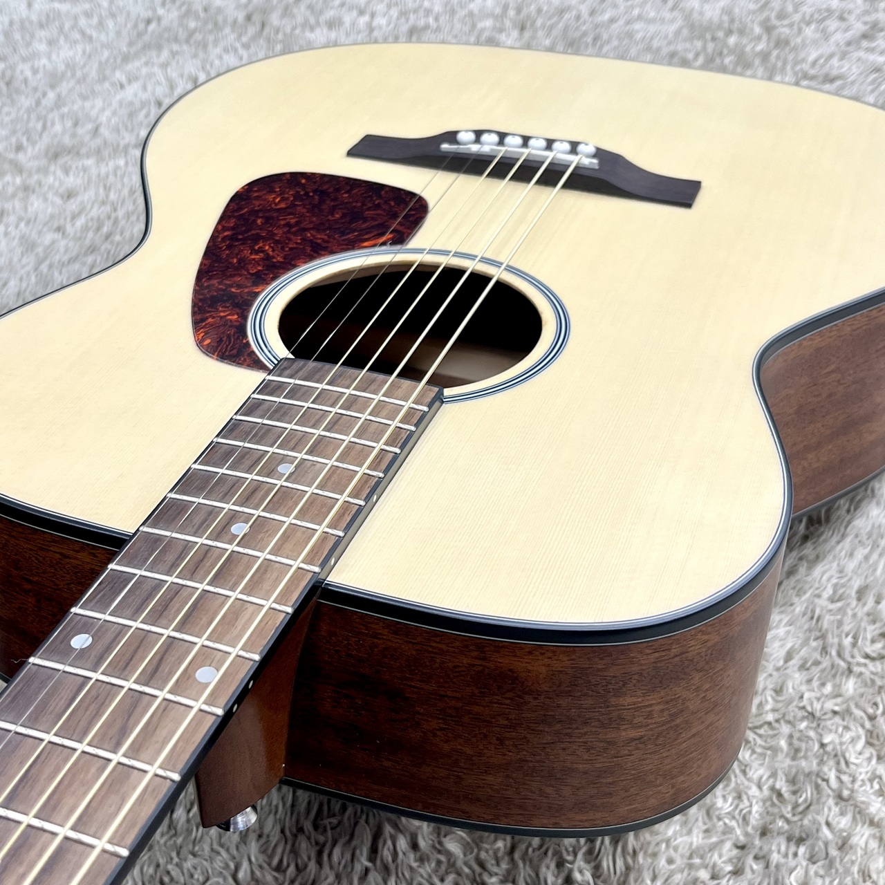 アコースティックギター Morris F01II NAT(※2/14まで) アコースティックギター Morris F01II NAT(※2/14まで) Amazon