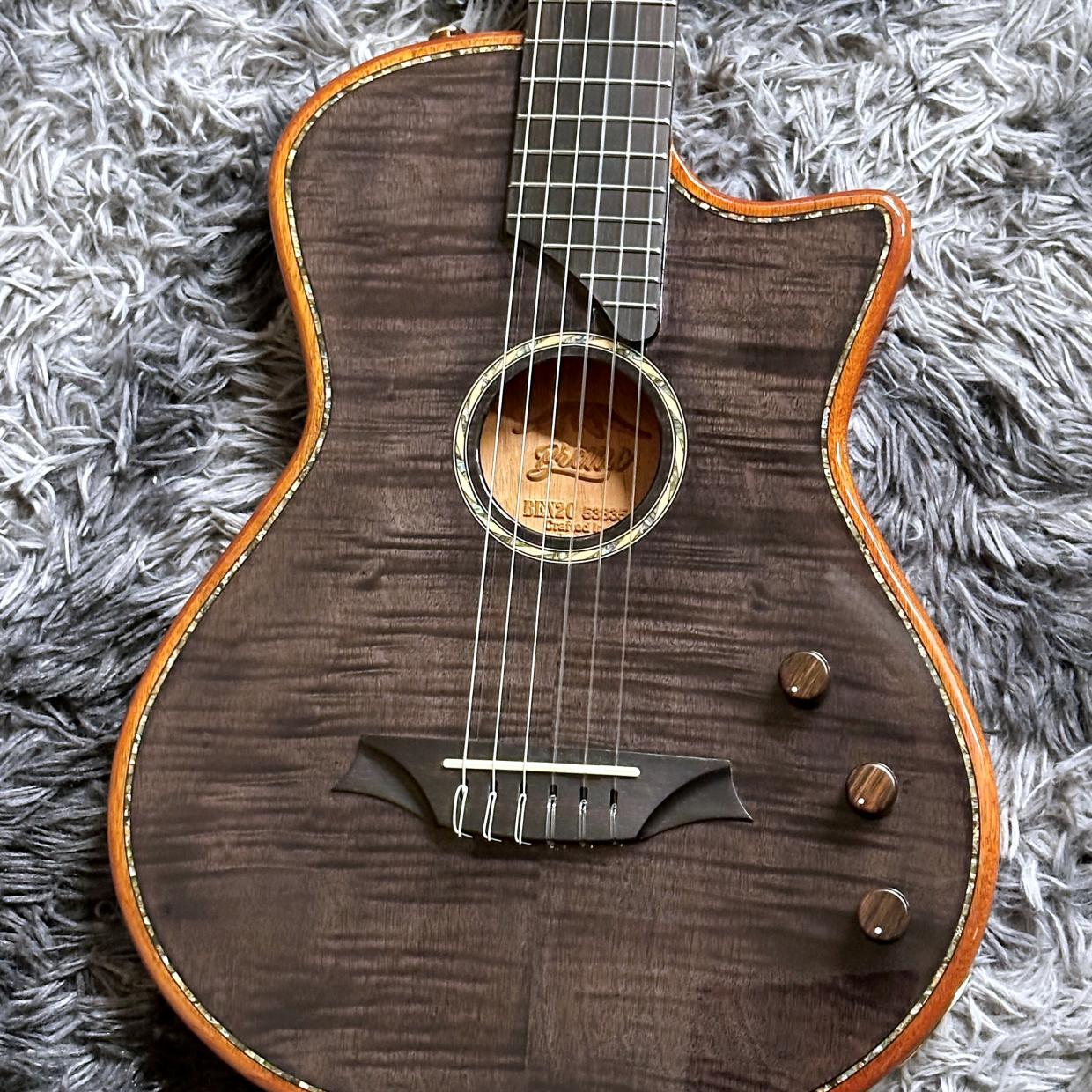 Bromo Guitars BEN2C TBK (Trans Black) 【アウトレット特価