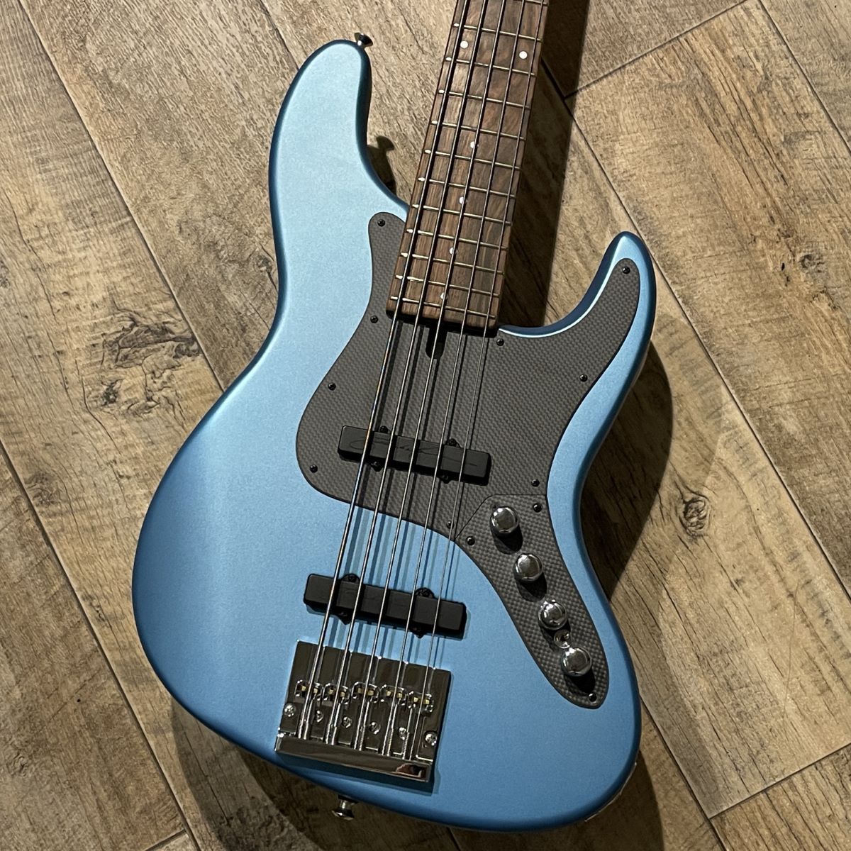 BRUBAKER GUITARS XJB-USA-5/Lake Placid Blue　#022-22 5弦エレキベース