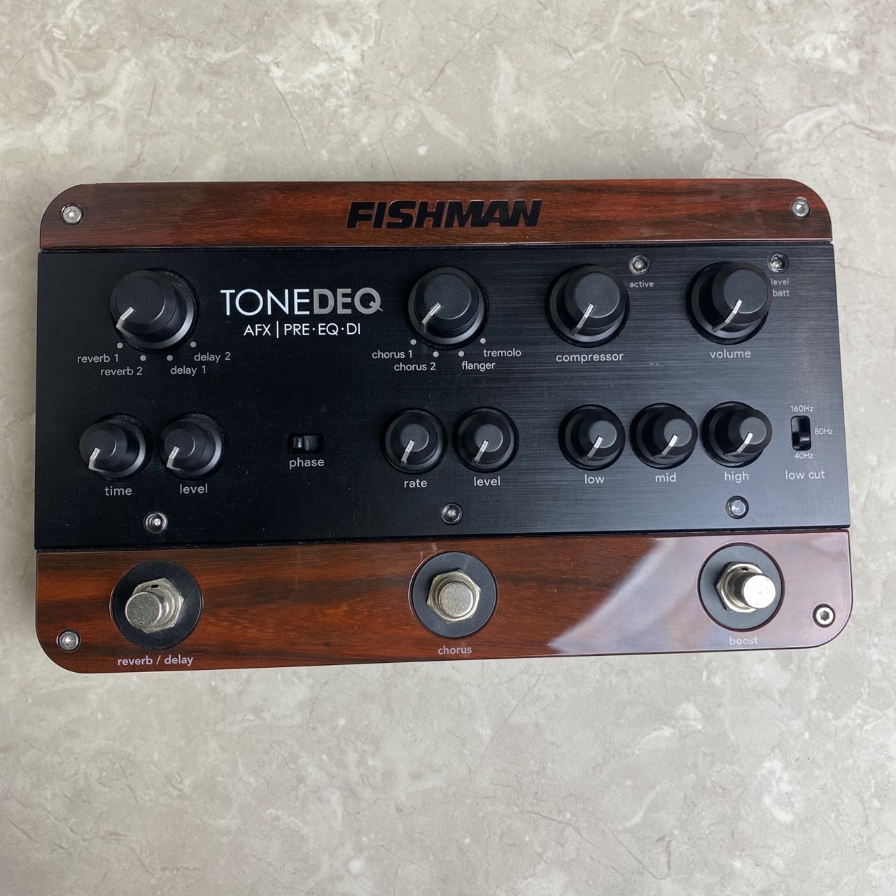 FISHMAN TONEDEQ アコギ用プリアンプ エフェクター（新品特価/送料無料
