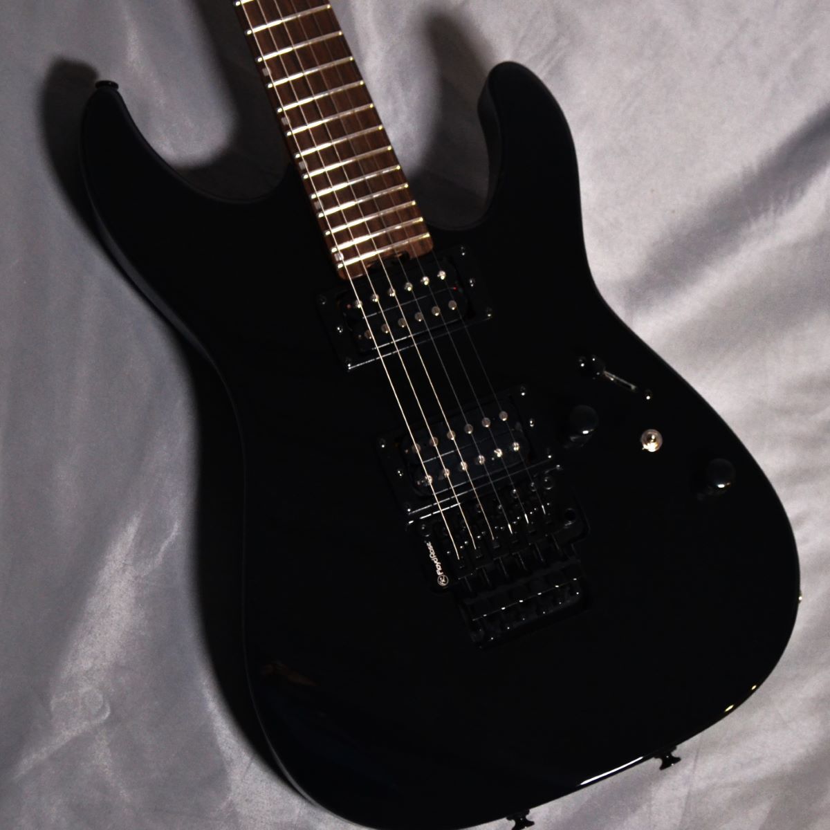 SCHECTER L-OL-NV-4-AL-RH/FRTR / Black【3.53kg】