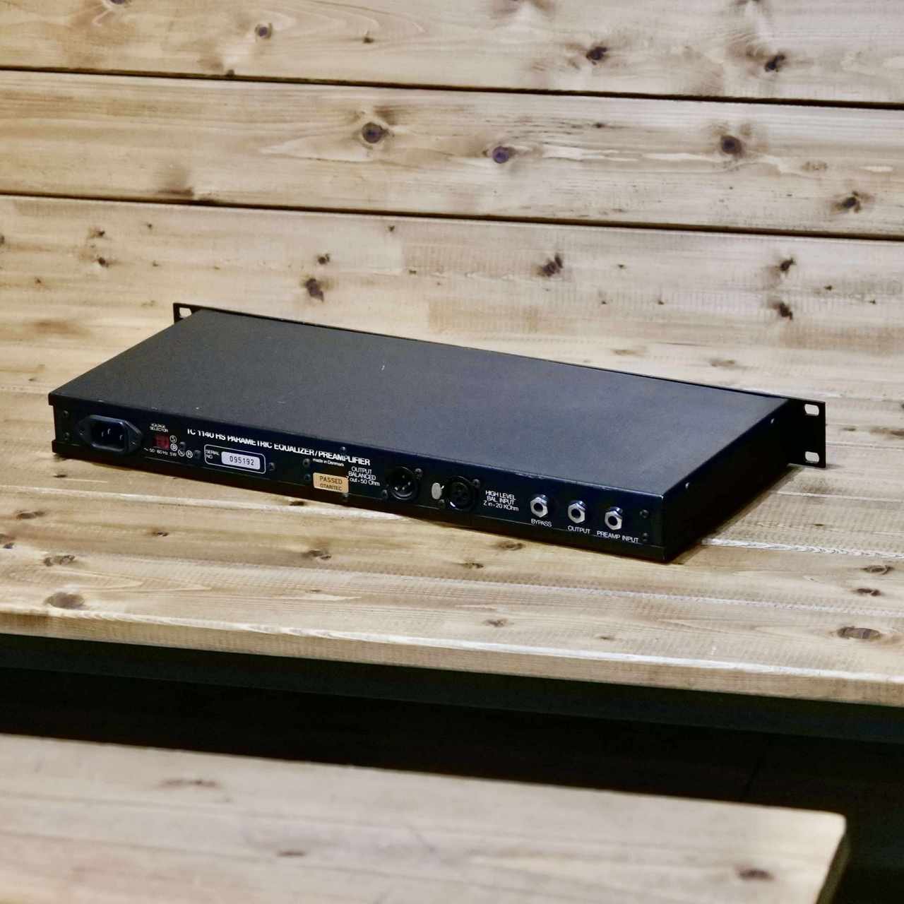 タイムセール！名機！TC1140、パラメトリックイコライザー/プリアンプ完動品！ t.c.electronic TC1140 PARAMETRIC EQUALIZER/PREAMPLIFIER