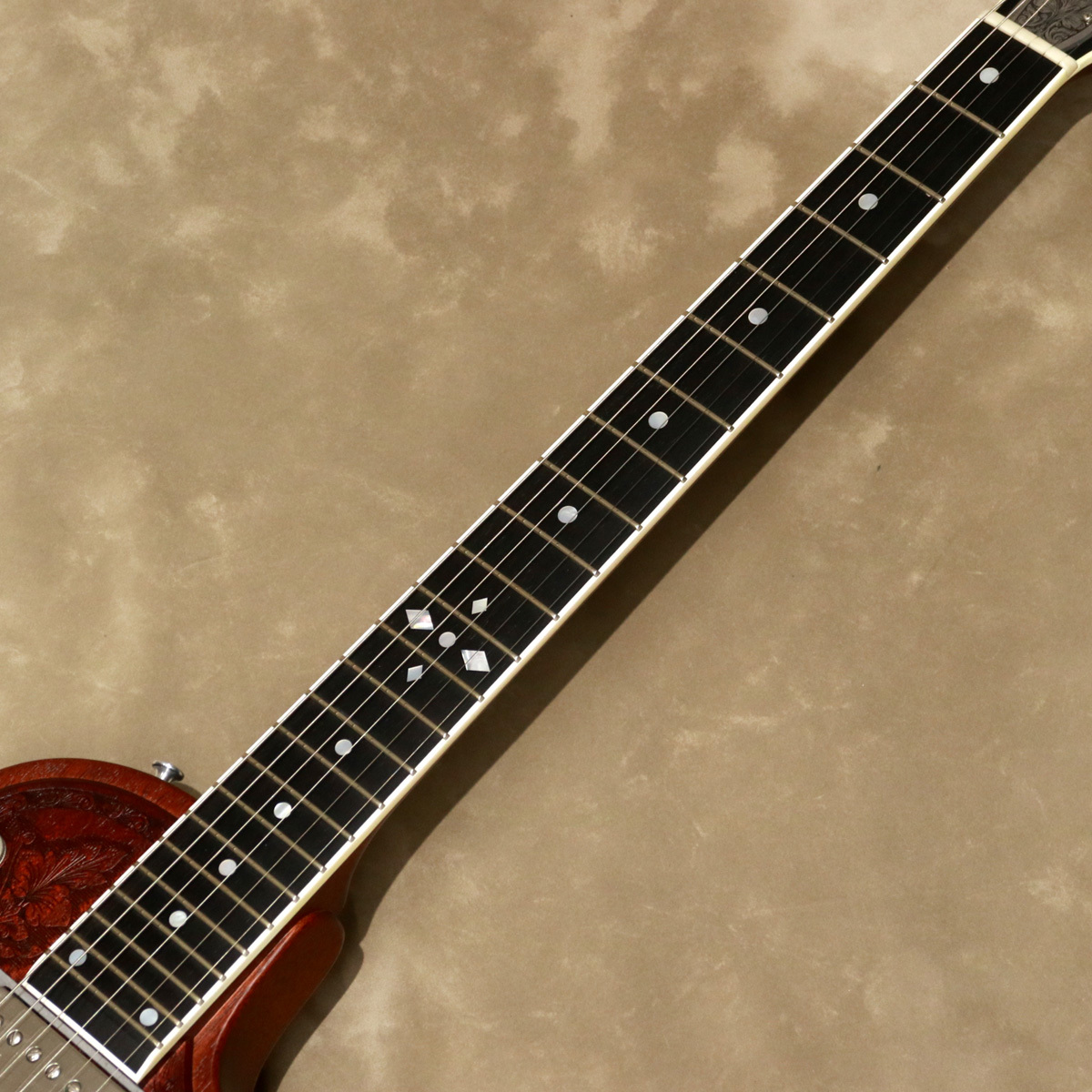 Zemaitis CS24SU WOOD LEAF MAHO（B級特価/送料無料）【楽器検索