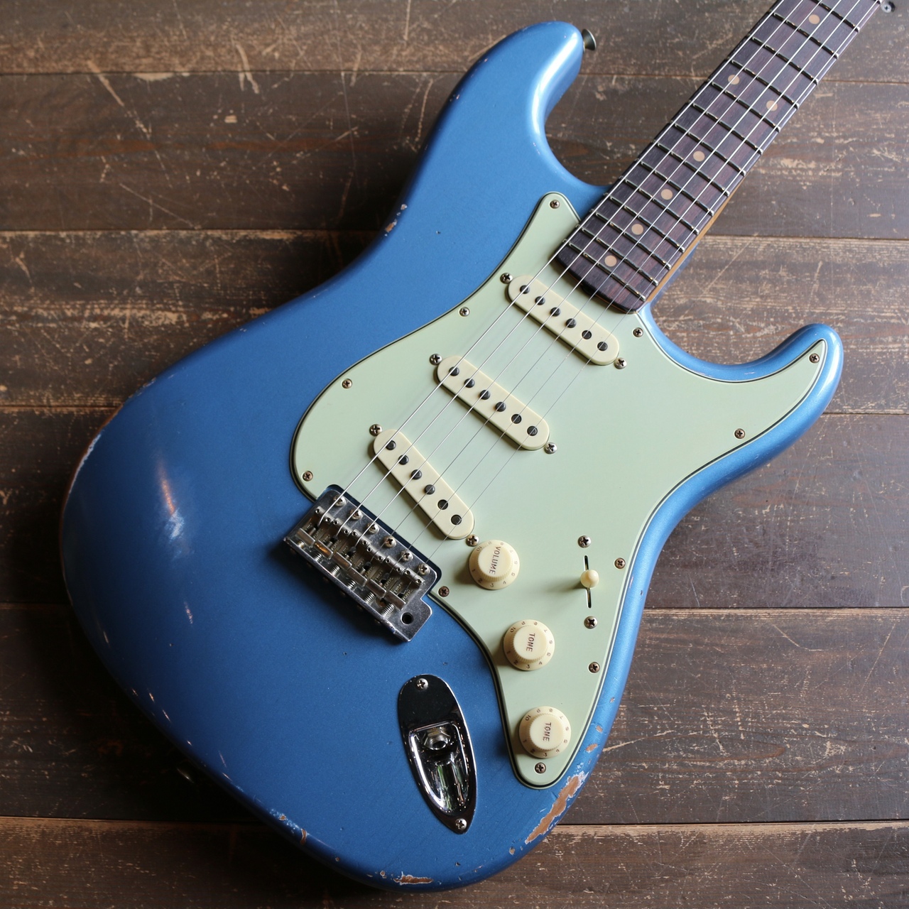 Fender Custom Shop 1962 STRATOCASTER RELIC AGED LAKE PLACID BLUE