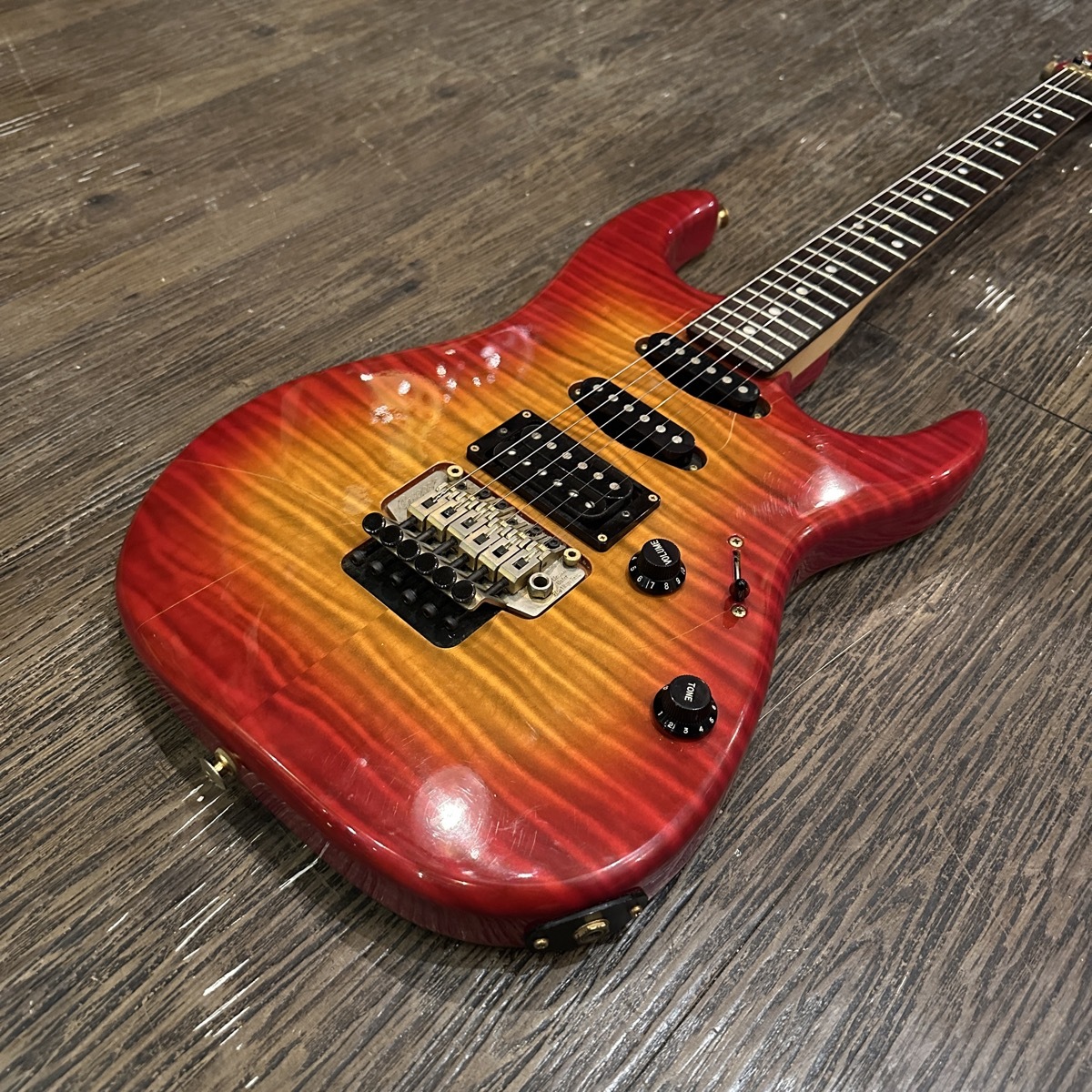 良品 Greco GP-550 グレコ フロイドローズ エレキギター