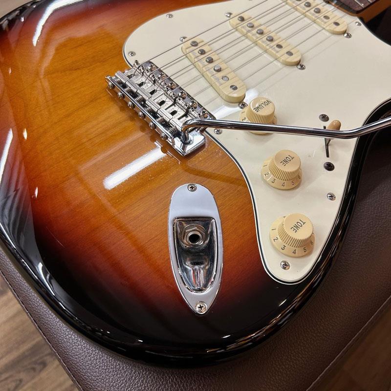 Fender Japan USED 中古 ST62-DMC/VSP (3Tone Sunburst) ［SN